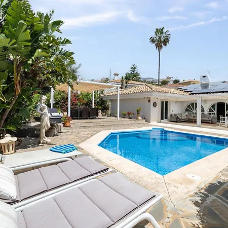 Aqua Mediterranean With Private Pool *