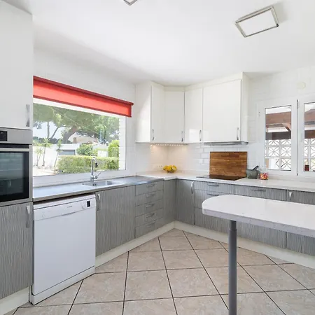 Aqua Mediterranean With Private Pool Villa Fuengirola